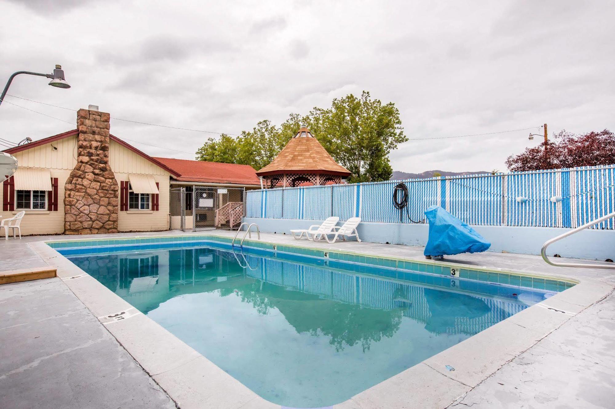 Jefferson Motel Yreka