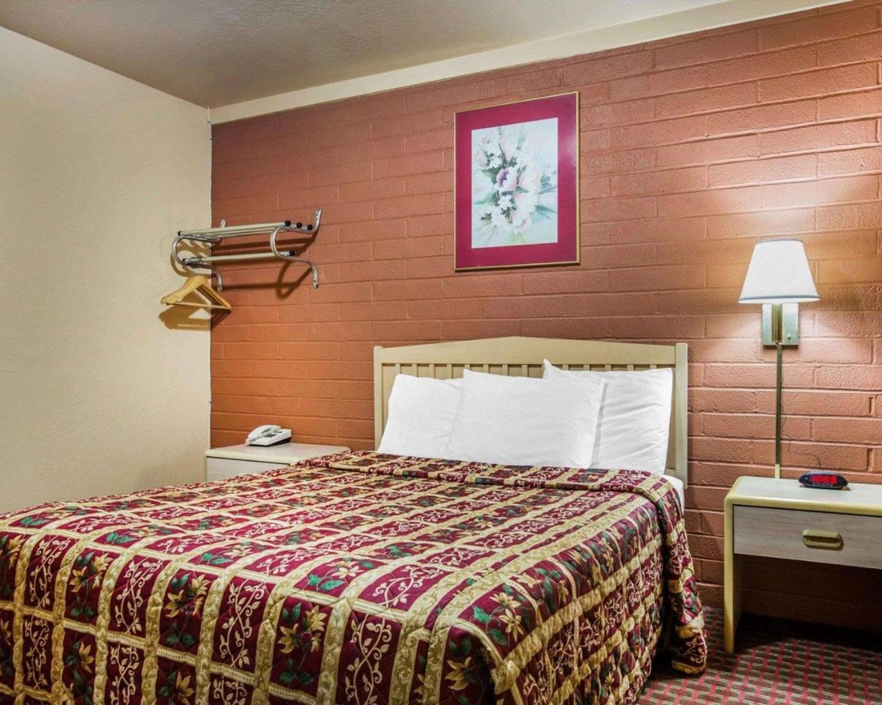 Jefferson Motel 2*